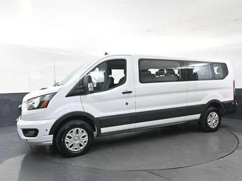 Used 2024 Ford Transit 350 XLT image 2