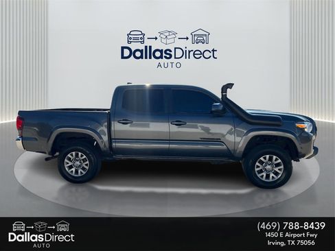 Used 2021 Toyota Tacoma SR5 image 5