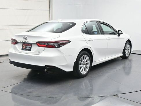 Used 2023 Toyota Camry LE AWD/4WD image 26