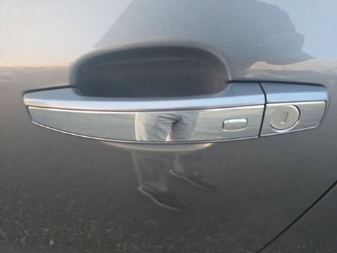 Used 2019 Buick Encore Preferred image 10