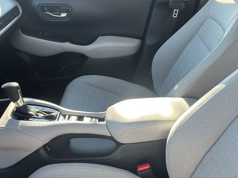 Used 2025 Honda HR-V LX image 25
