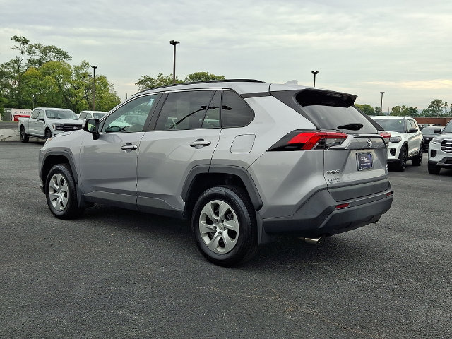 Used 2020 Toyota RAV4 LE w/ All Weather Liner Package AWD/4WD image 4