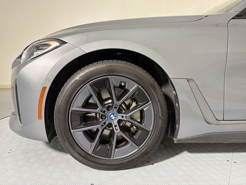Used 2023 BMW i4 eDrive35 w/ Premium Package RWD image 10