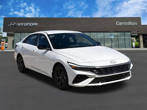 New 2026 Hyundai Elantra Sport FWD image 4