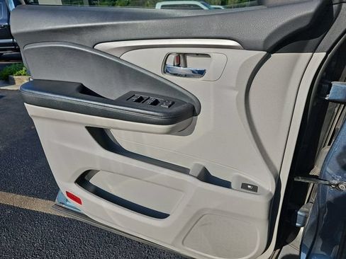 Used 2019 Honda Pilot EX image 23
