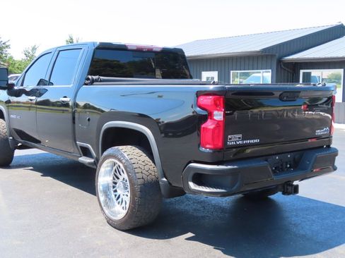 Used 2020 Chevrolet Silverado 2500 High Country w/ Z71 Off-Road Package AWD/4WD image 19