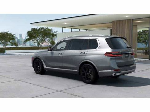 Used 2026 BMW X7 xDrive40i image 20