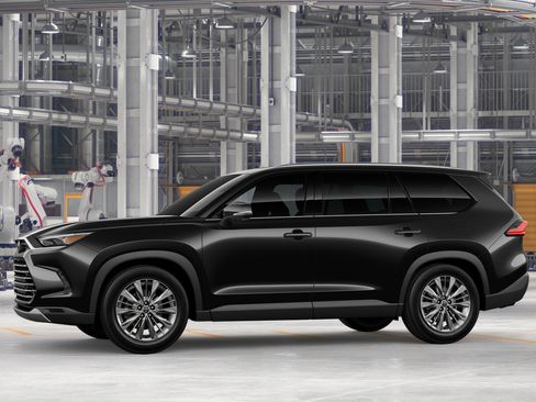 New 2026 Toyota Grand Highlander AWD image 3