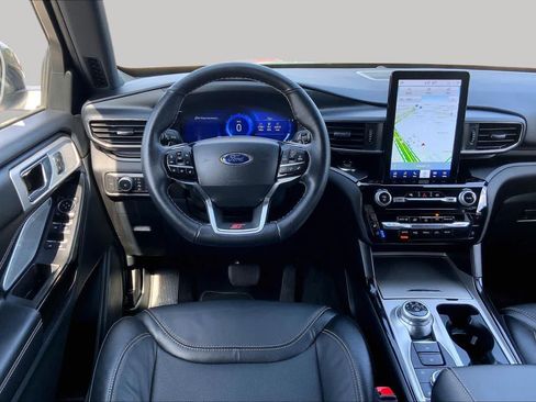 Used 2022 Ford Explorer ST w/ Equipment Group 401A AWD/4WD image 6
