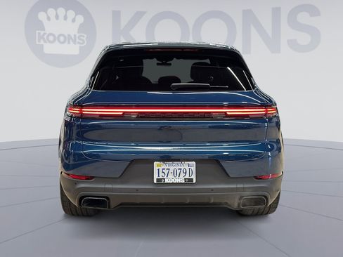 Used 2024 Porsche Cayenne image 11