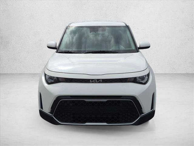 Used 2023 Kia Soul S FWD image 2