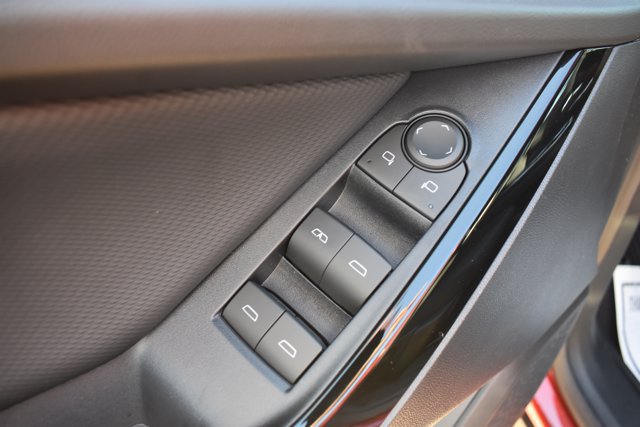 New 2027 Chevrolet Equinox LT w/ Safety and Technology Package FWD image 12