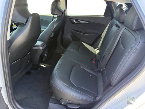 New 2025 Kia EV6 Wind image 16