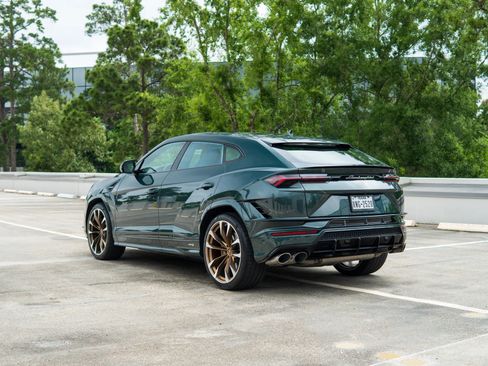 Used 2024 Lamborghini Urus S AWD/4WD image 16