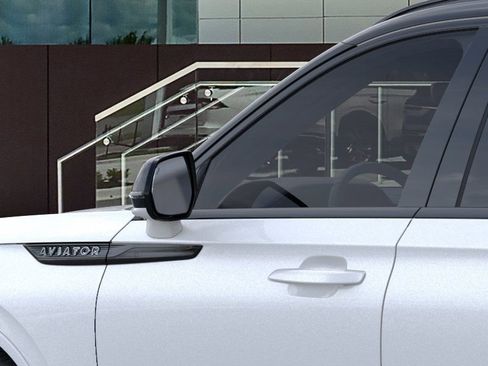 New 2026 Lincoln Aviator Black Label image 20