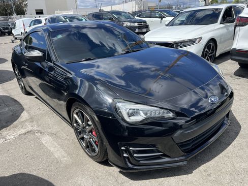 Used 2017 Subaru BRZ Limited w/ Performance Package image 3