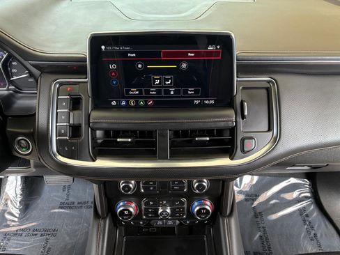 Used 2021 GMC Yukon AT4 w/ Rear Media and Nav Package AWD/4WD image 24