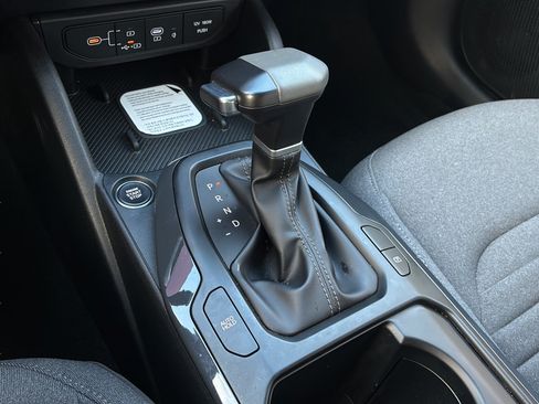 Certified 2025 Kia K4 EX FWD image 24