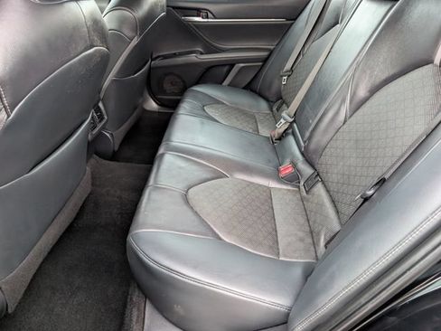 Used 2018 Toyota Camry XSE FWD image 28