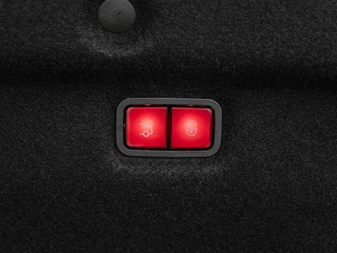 Used 2022 Mercedes-Benz SL 55 AMG 4MATIC image 39