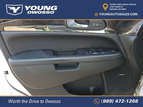 Used 2017 Buick Enclave Leather w/ Enclave Sport Touring Edition FWD image 20