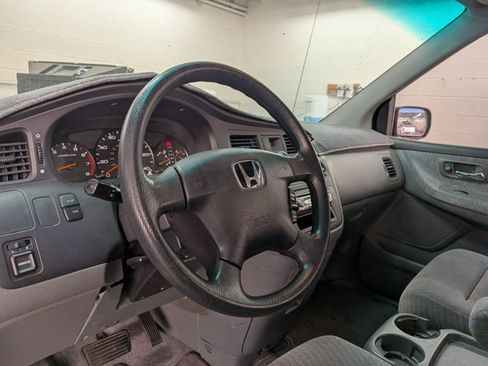 Used 2004 Honda Odyssey LX image 8