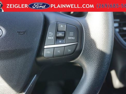 Used 2025 Ford Escape Active AWD/4WD image 21
