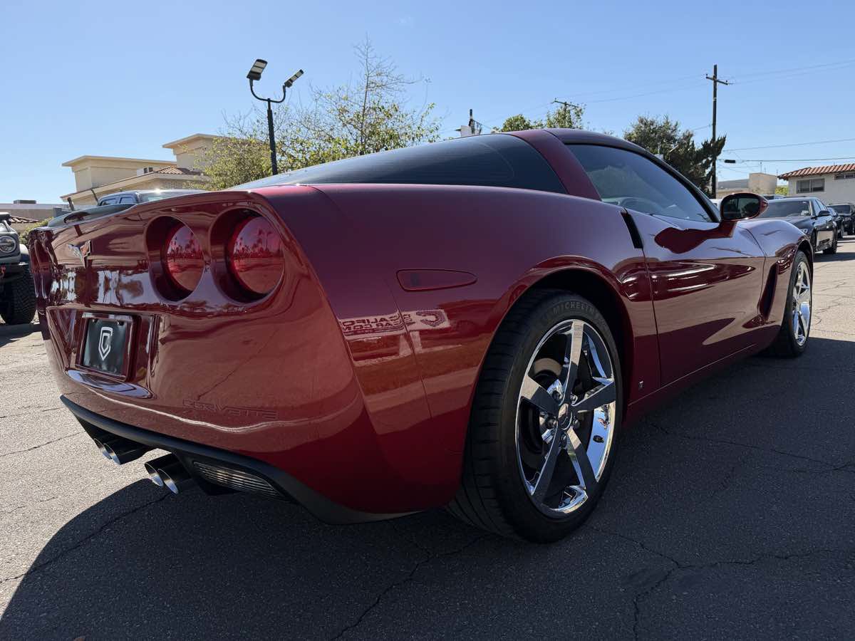 Used 2009 Chevrolet Corvette Coupe w/ Preferred Equipment Group RWD image 9