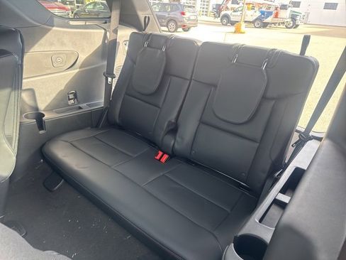 New 2026 Ford Explorer ST-Line w/ ST-Line Street Pack image 11