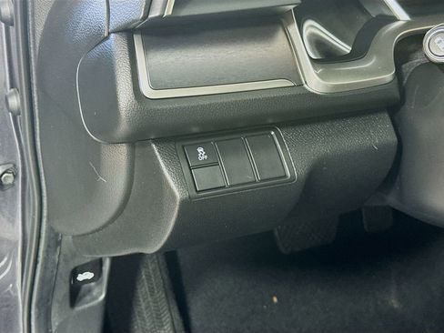 Used 2018 Honda Civic EX-T image 10