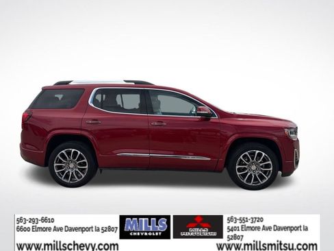 Used 2023 GMC Acadia Denali w/ Denali Ultimate Package AWD/4WD image 6