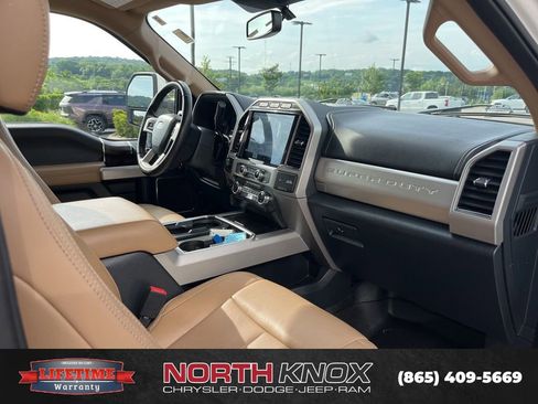 Used 2022 Ford F250 Lariat w/ Lariat Ultimate Package AWD/4WD image 29