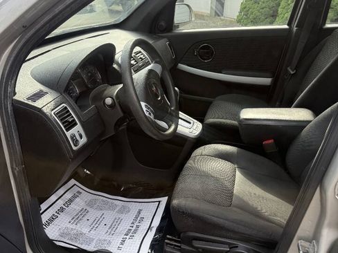 Used 2008 Pontiac Torrent 2WD image 11