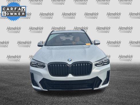 Used 2024 BMW X3 xDrive30i w/ Premium Package w/ZPA AWD/4WD image 3