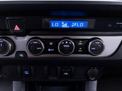 Used 2023 Toyota Tacoma SR AWD/4WD image 24
