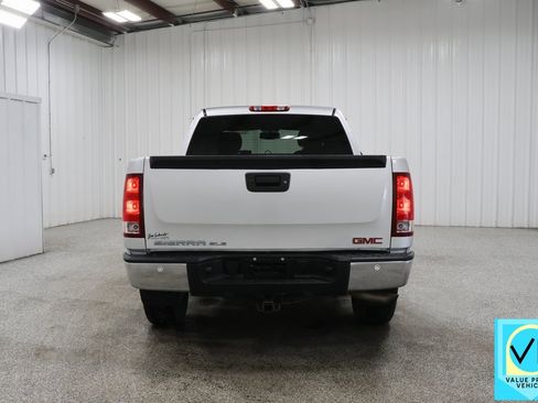 Used 2013 GMC Sierra 1500 SLE w/ Power Tech Package image 5