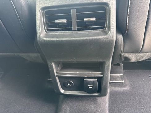 Used 2024 Ford Edge SEL w/ Convenience Package image 15