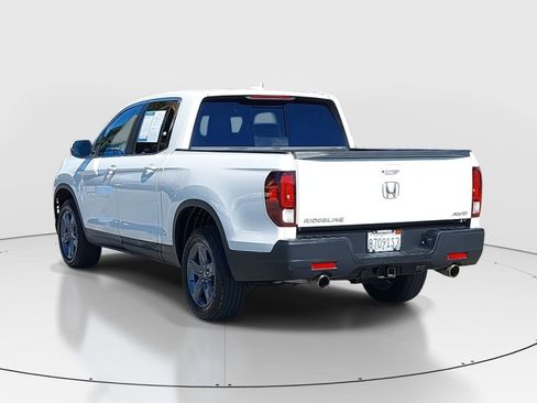 Certified 2023 Honda Ridgeline RTL image 7
