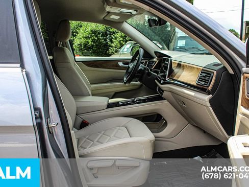 Used 2026 Volkswagen Atlas SE FWD image 22