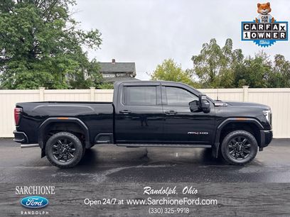 Used 2025 GMC Sierra 2500 AT4 w/ AT4 Premium Plus Package