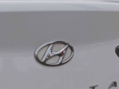 Used 2019 Hyundai Sonata Limited image 12
