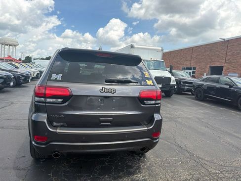 Used 2017 Jeep Grand Cherokee Limited 75th Anniversary AWD/4WD image 3