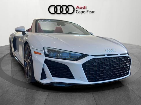 Used 2022 Audi R8 V10 RWD image 5