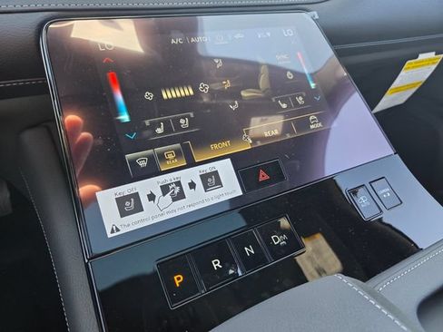 New 2026 INFINITI QX80 4WD image 26
