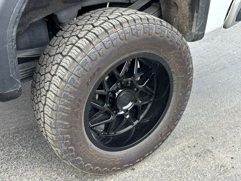 Used 2020 GMC Sierra 3500 SLT w/ Driver Alert Package I image 14