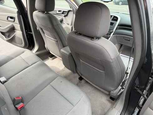 Used 2015 Chevrolet Malibu LS image 24