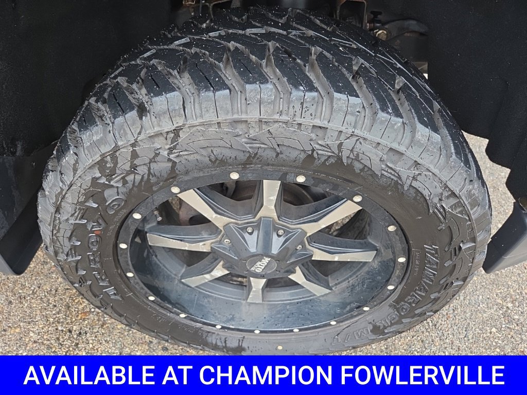 Used 2017 Chevrolet Silverado 1500 LT w/ All Star Edition AWD/4WD image 10