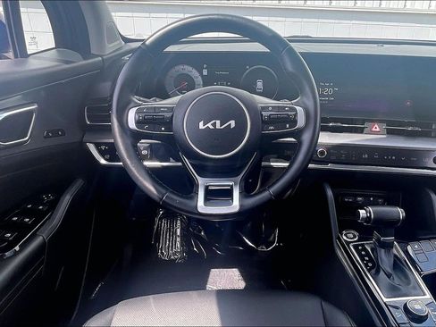 Used 2023 Kia Sportage SX FWD image 6