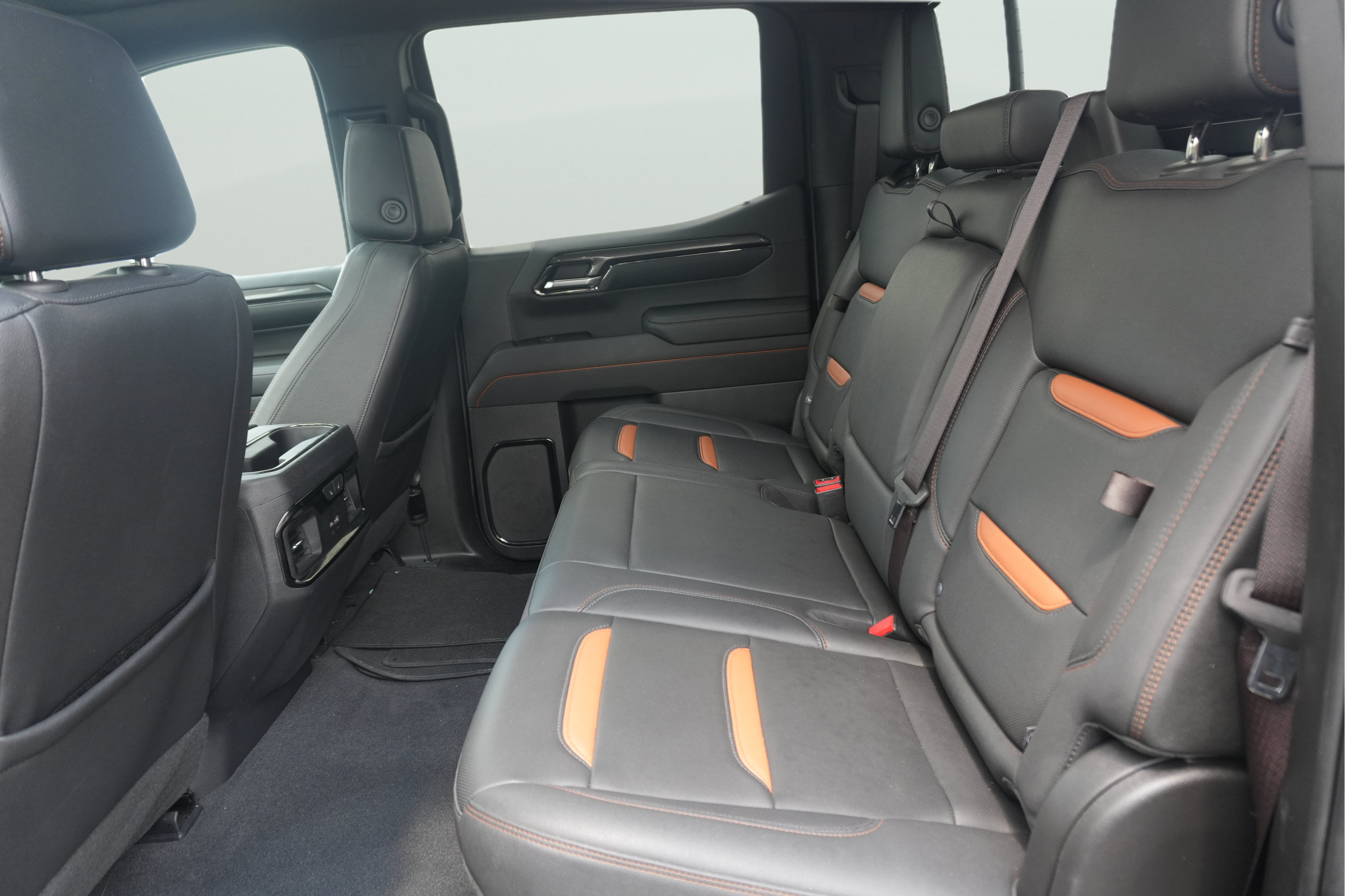 Used 2023 GMC Sierra 1500 AT4 w/ AT4 Premium Package AWD/4WD image 16