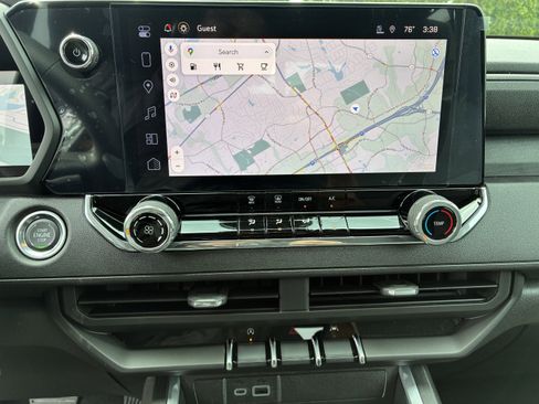 New 2026 Chevrolet Colorado W/T AWD/4WD image 32